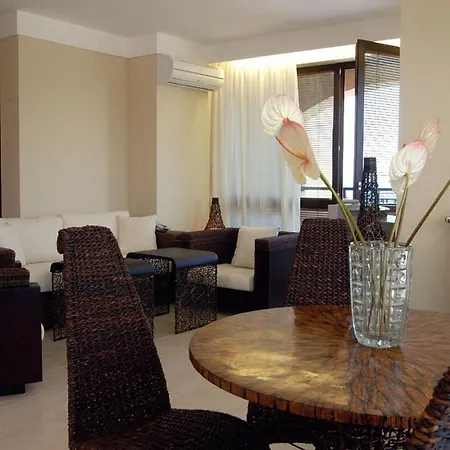 Apartments Oasis Vip Club Sunny Beach Exterior photo