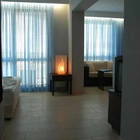 Apartments Oasis Vip Club Sunny Beach Exterior photo
