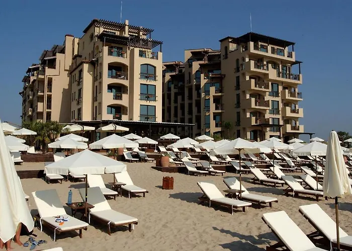 Apartments Oasis Vip Club