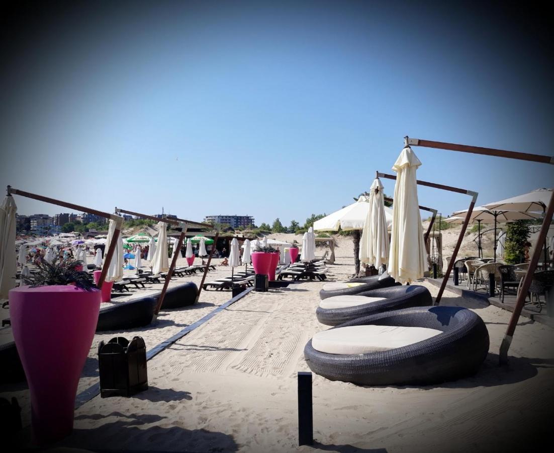 Apartament Oasis Vip Club *